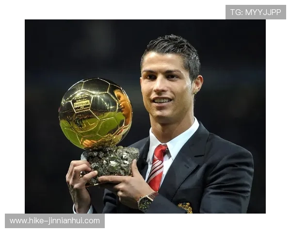 足球球星结婚照曝光 见证爱情与荣耀的完美结合